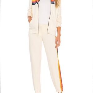 5 Stripe Sweatpant in Vintage cream